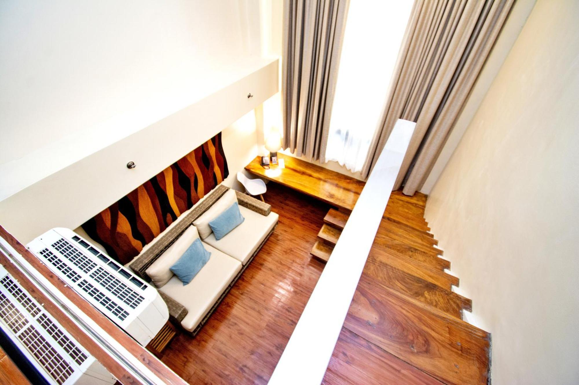 Ferra Premier By Jg Balabag (Boracay)